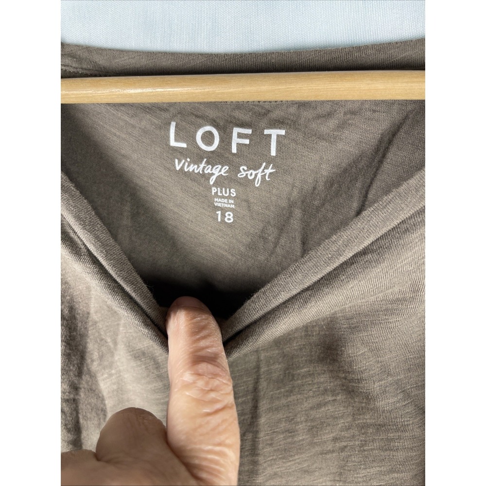 LOFT PLUS EYELET SLEEVE TSHIRT, 18, Military Olive Green NEW WITHOUT‎ TAGS - Picture 4 of 8